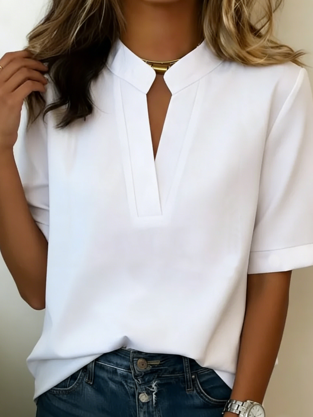 Loise | Elegant V-Neck Blouse